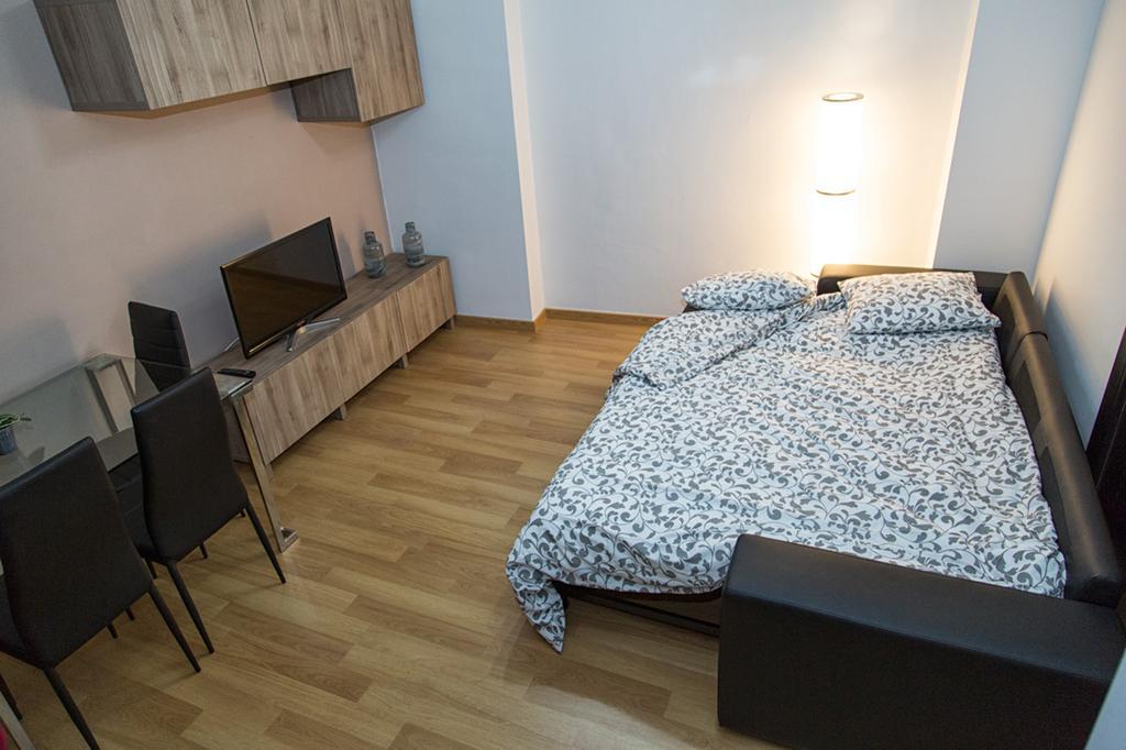 Apartamento Eursu Centro Con Piscina Malaga Bagian luar foto